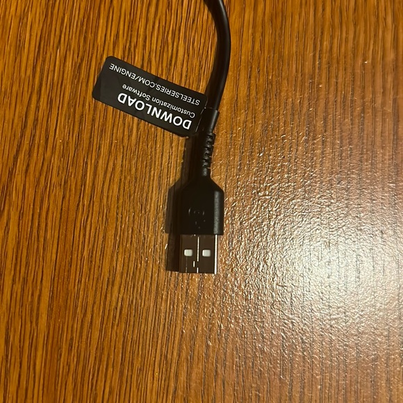 SteelSeries Rival 3 Gaming Computer Mouse. - Picture 3 of 3